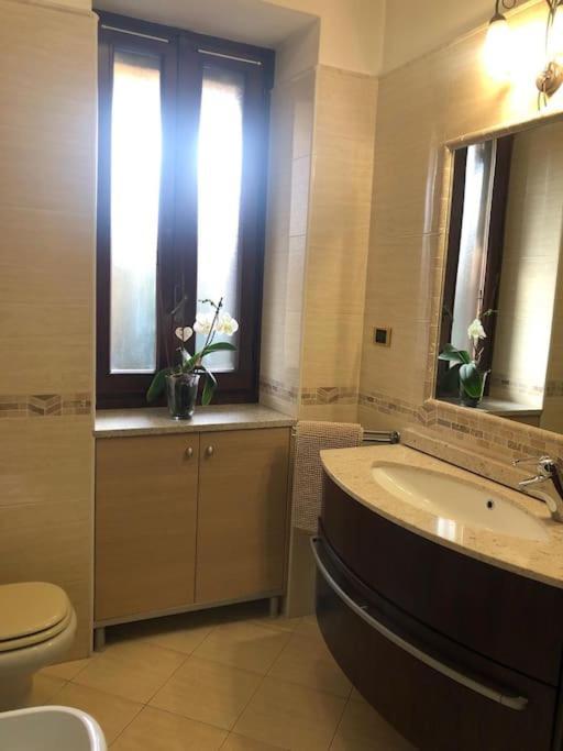 شقة Casa Magnolia, Tranquilla E Centrale نيشولينو المظهر الخارجي الصورة